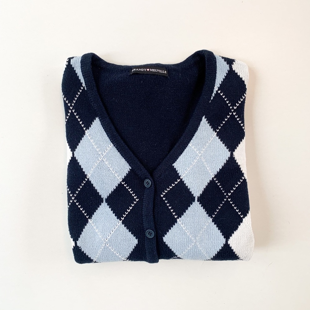 Brandy Melville cardigan - Picture 2 of 2